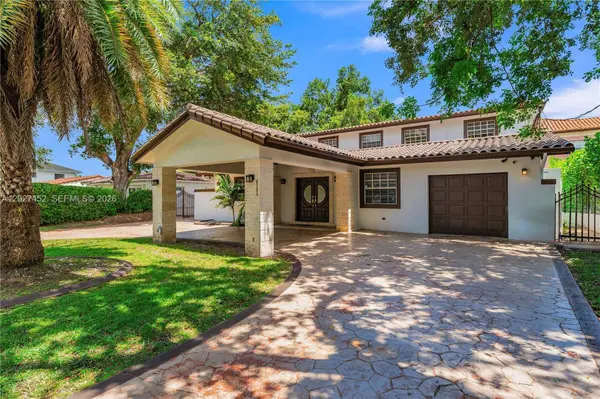 6284 SW 26th St, Miami, FL 33155
