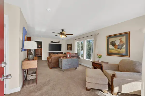12114 Wolf RD, Grass Valley, CA 95949
