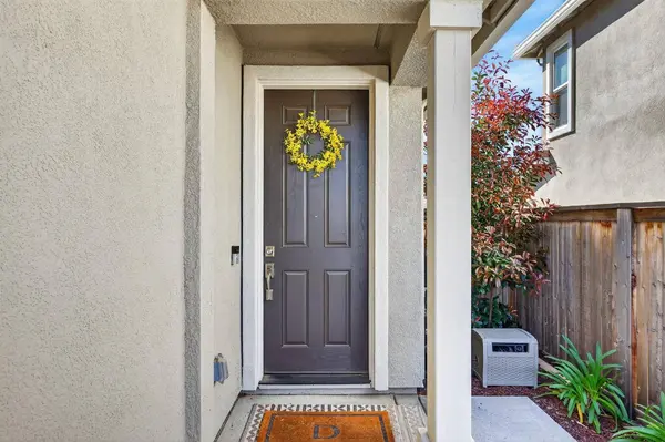 2703 Coronado LN, Lincoln, CA 95648