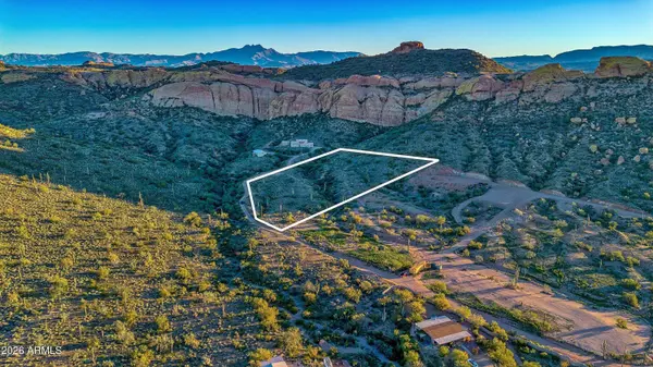 9675 N Bowman Road #28, Apache Junction, AZ 85119