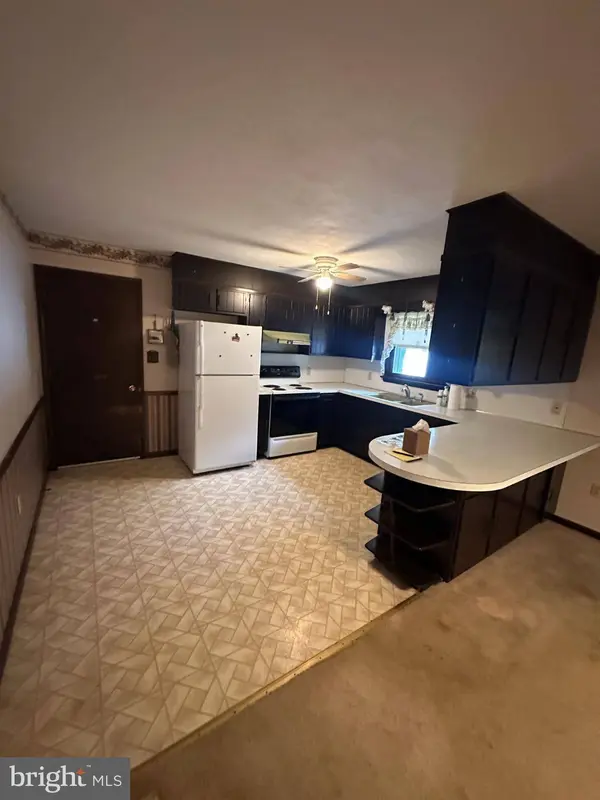 404 WINDY TOR RD, Leola, PA 17540