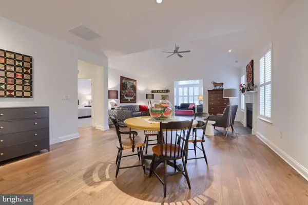 1032 PRESIDENTS DR, Lititz, PA 17543