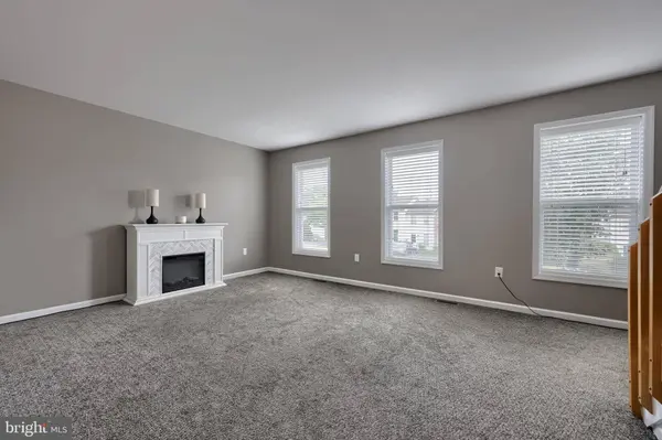 322 OAKRIDGE DR, Mountville, PA 17554