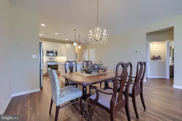 576 ALLEGIANCE DR, Lititz, PA 17543
