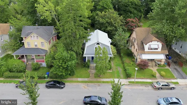 4907 ARABIA AVE, Baltimore, MD 21214