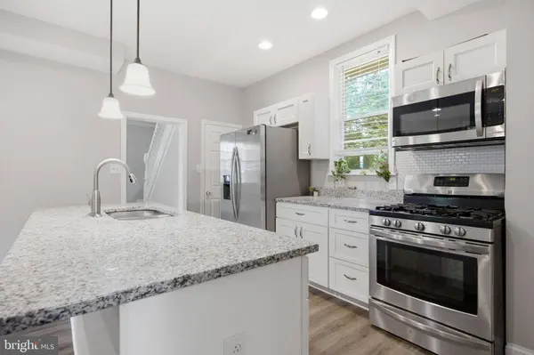 4907 ARABIA AVE, Baltimore, MD 21214