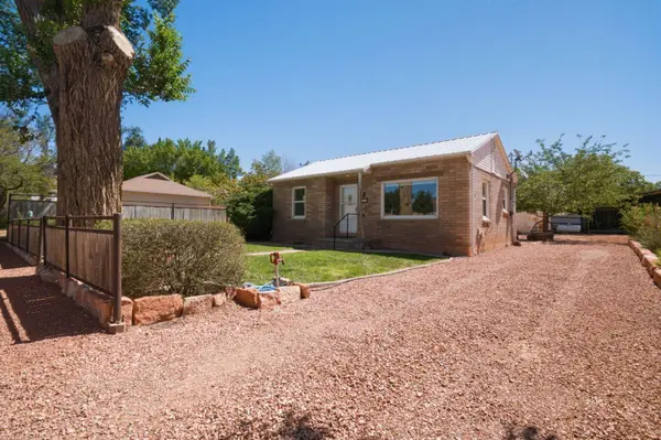133 S 200 #E, Kanab, UT 84741