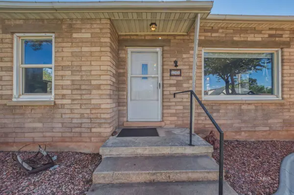 133 S 200 #E, Kanab, UT 84741