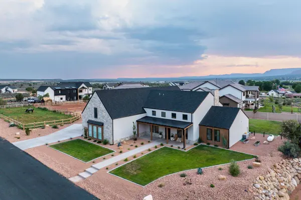 1222 S Country Estates Ln, Kanab, UT 84741