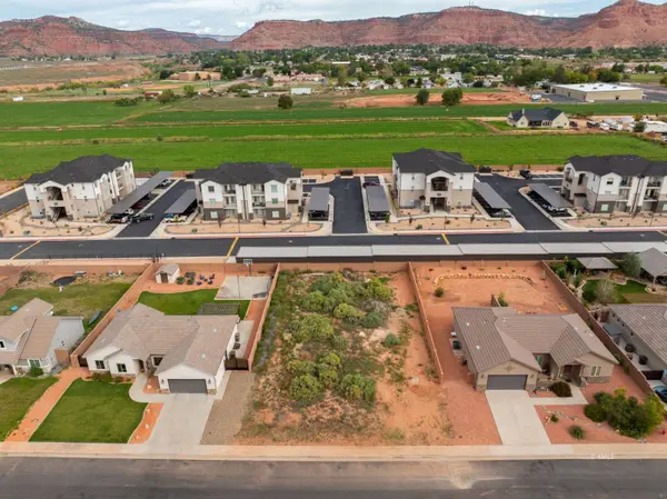 Sedona ValleyRd, Kanab, UT 84741
