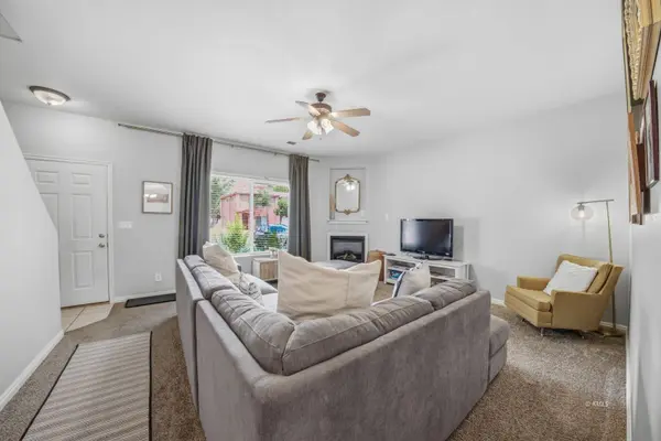 300 E 300 #N, Kanab, UT 84741