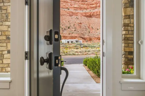 822 E Country Club Dr, Kanab, UT 84741