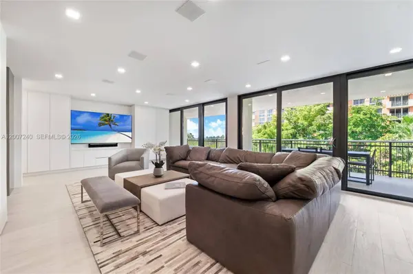 2901 S Bayshore Dr #5E, Miami, FL 33133