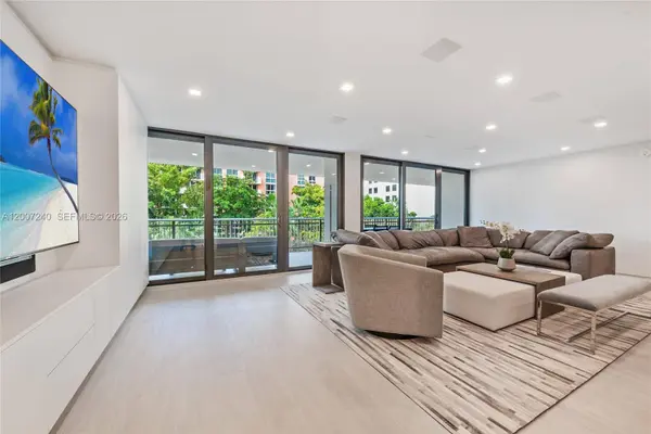 2901 S Bayshore Dr #5E, Miami, FL 33133