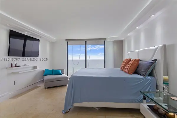 6061 Collins Ave #8F, Miami Beach, FL 33140