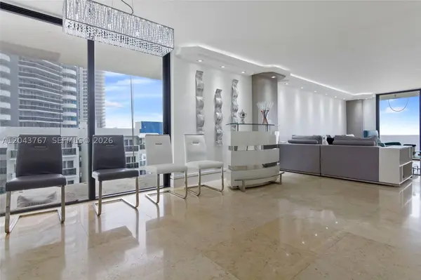 6061 Collins Ave #8F, Miami Beach, FL 33140