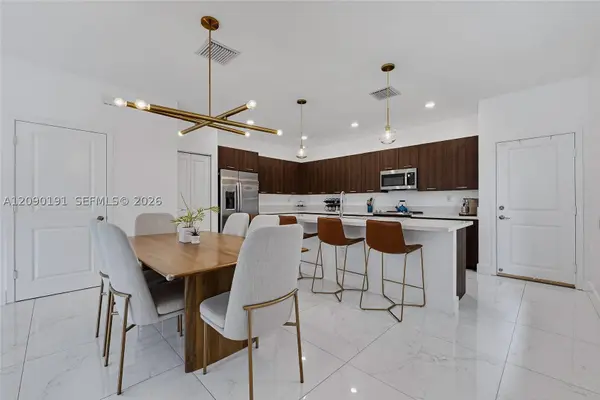 4605 NW 83rd Path, Doral, FL 33166