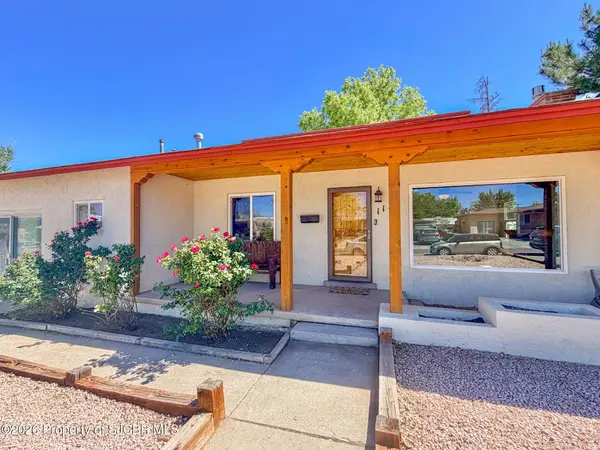 1129 N LAGUNA AVE, Farmington, NM 87401