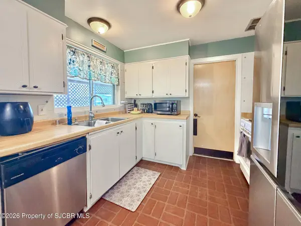 1620 CAMINA PLACER, Farmington, NM 87401