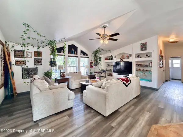 500 GLADE PL, Farmington, NM 87401