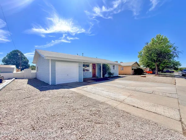 2006 N COCHITI AVE, Farmington, NM 87401