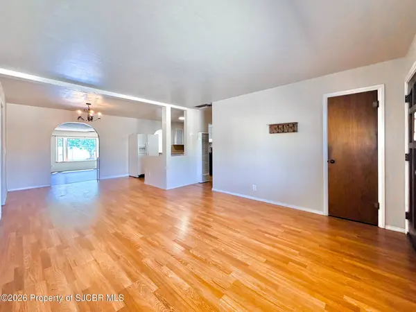 2006 N COCHITI AVE, Farmington, NM 87401