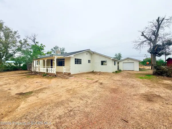204 HERMOSA DR, Aztec, NM 87410