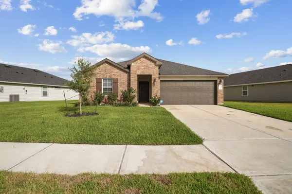 8918 Century Plant LN, Rosharon, TX 77583