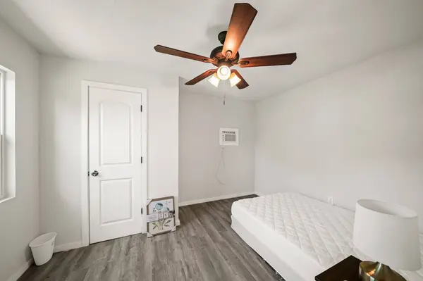 3214 Brea Crest ST #B, Houston, TX 77093