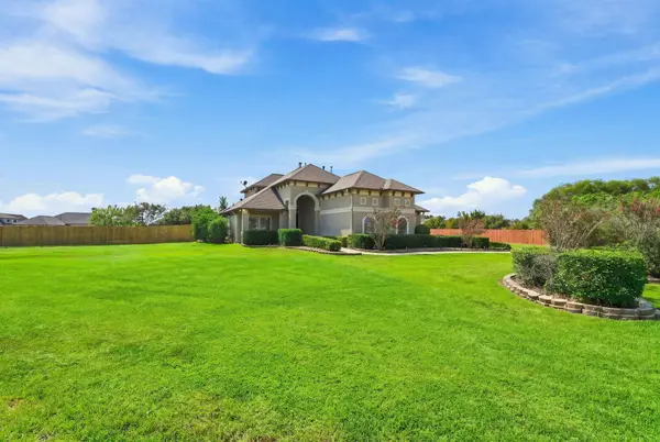 18807 Serene Water CT, Montgomery, TX 77356