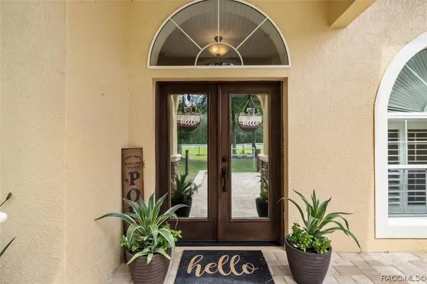 8051 N Neige PT, Crystal River, FL 34428