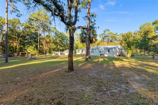 1360 S Candlenut AVE, Homosassa, FL 34448