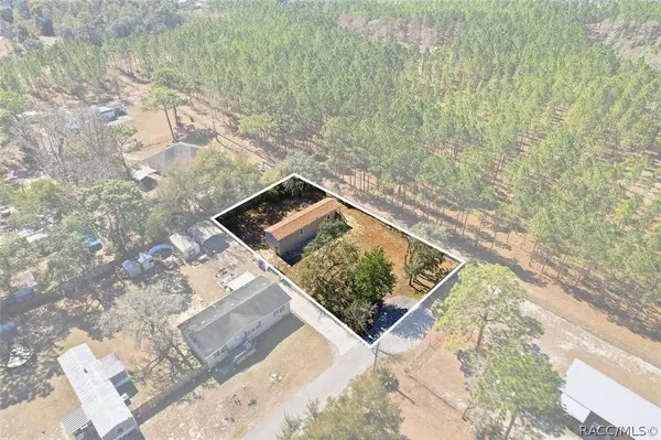 8250 W Fairoak CT, Crystal River, FL 34428