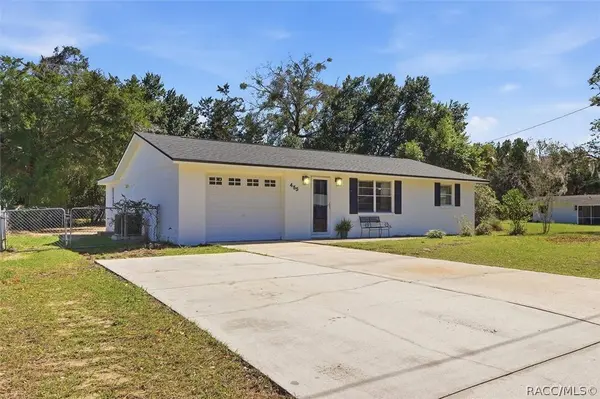 455 S Camellia AVE, Crystal River, FL 34429