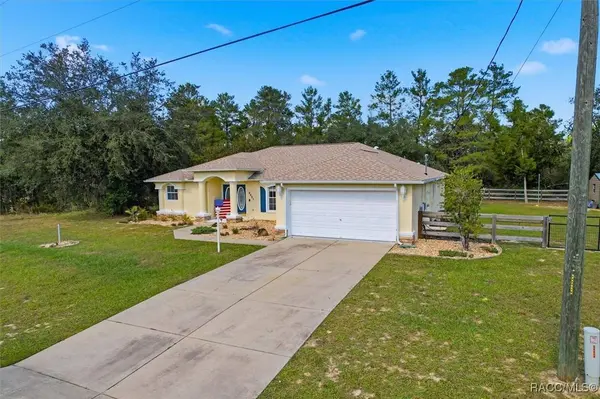 2421 & 2409 W Paragon LN, Citrus Springs, FL 34434