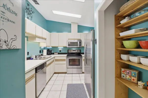 9740 W CRANBERRY ST, Crystal River, FL 34428