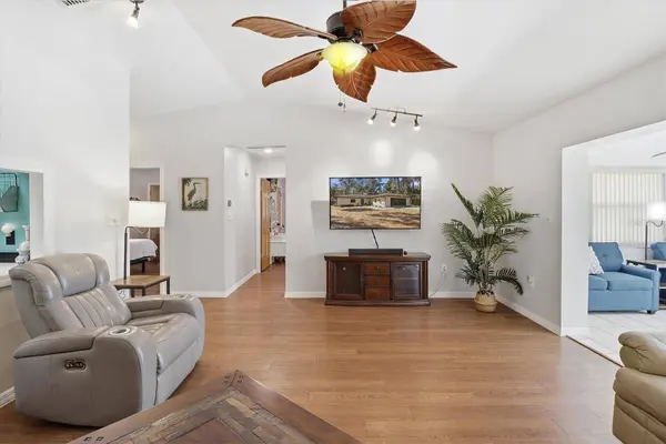 9740 W CRANBERRY ST, Crystal River, FL 34428