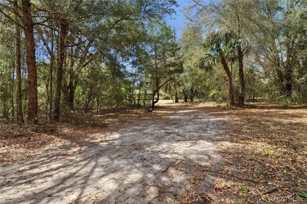 5797 N McKree TER, Crystal River, FL 34428