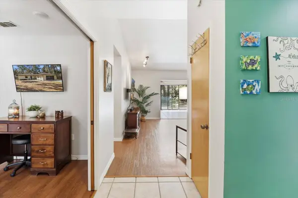 9740 W CRANBERRY ST, Crystal River, FL 34428