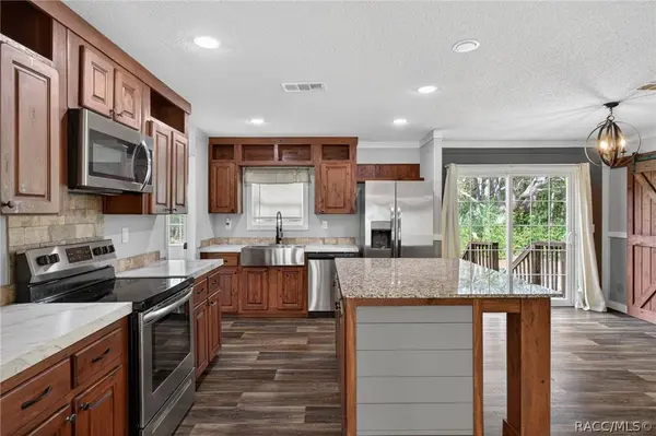 5716 S Gray Oak TER, Lecanto, FL 34461