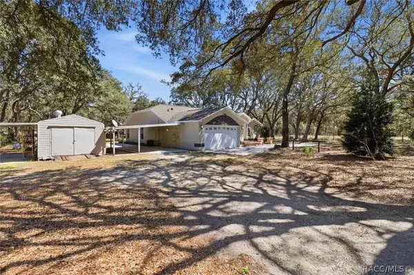 7015 S Rama AVE, Lecanto, FL 34461