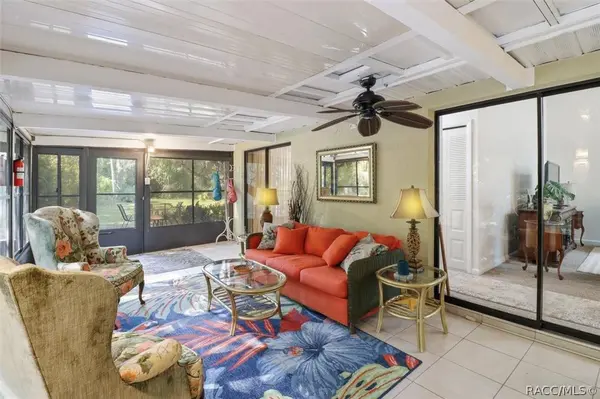 8326 W Earl LOOP, Homosassa, FL 34446