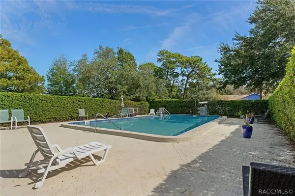 8324 W Earl LOOP, Homosassa, FL 34446