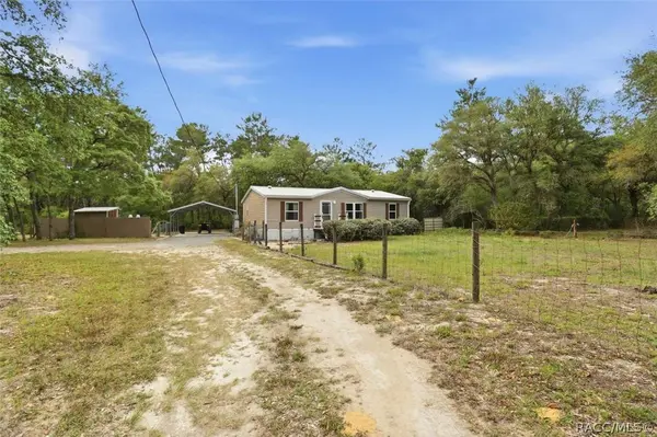 8472 N Appleseed TER, Dunnellon, FL 34433