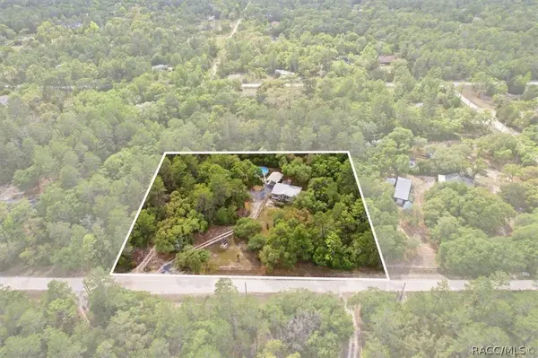 8472 N Appleseed TER, Dunnellon, FL 34433