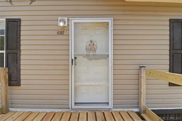 10382 W Killarney ST, Crystal River, FL 34428