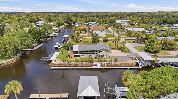 2010 NW 18th ST, Crystal River, FL 34428