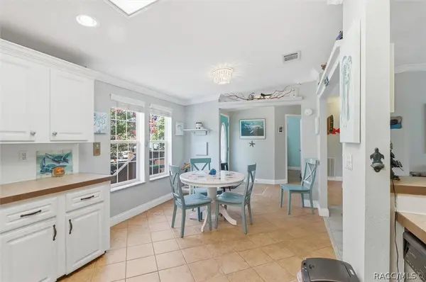 8421 W Scott CT, Homosassa, FL 34448