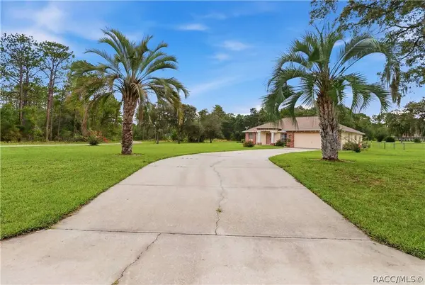 3741 W Giraffe DR, Dunnellon, FL 34433