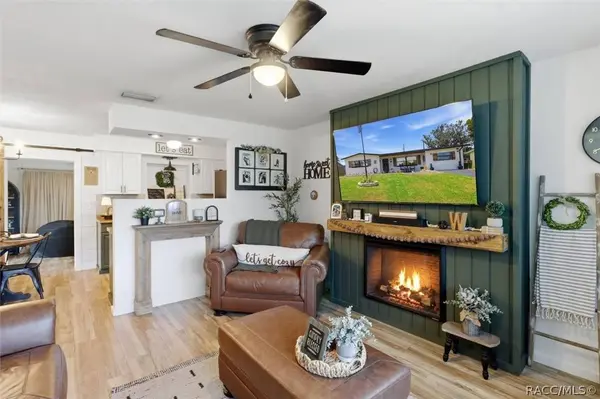 60 S Washington ST, Beverly Hills, FL 34465